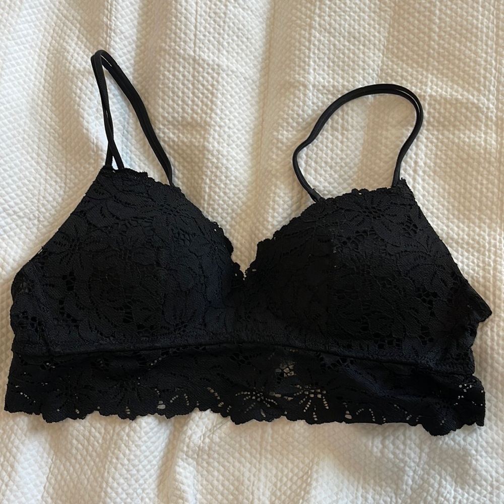 Aerie Black Lace Bra in 34A